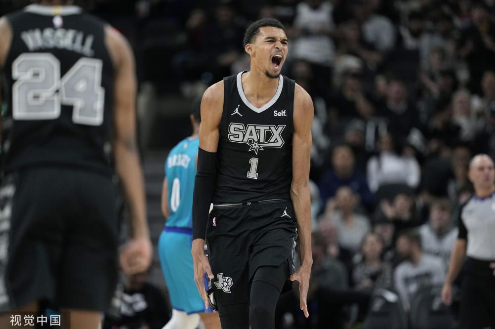 荣膺多个赛 荣膺多个赛